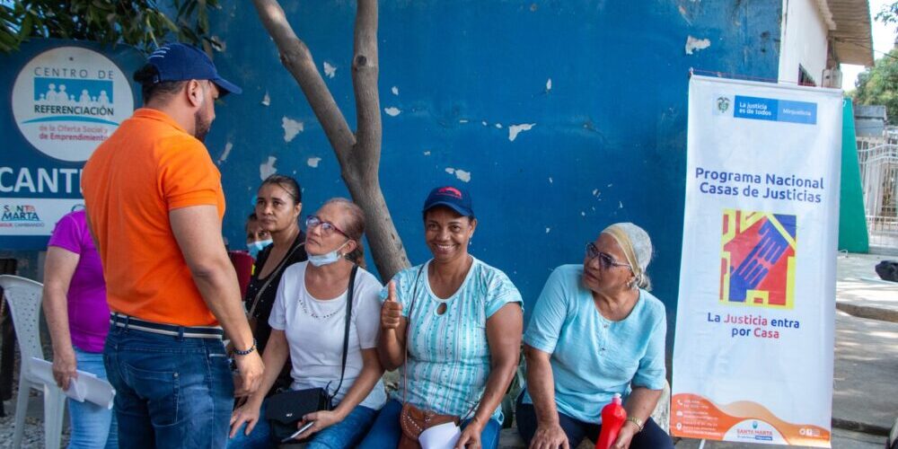 245 personas accedieron a los servicios de la Casa de Justicia Móvil