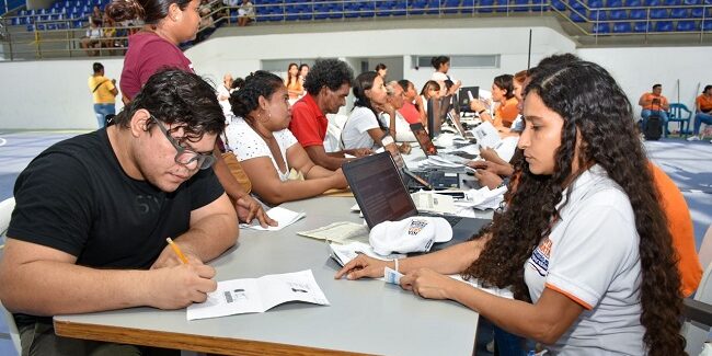 A los barrios samario trasladan actualización del Sisbén