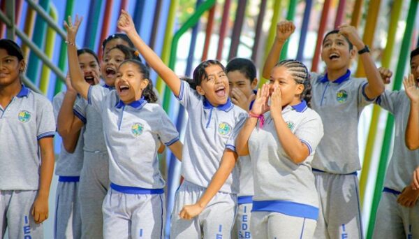 Alcaldía y Gobernación realizan festivales recreodeportivos en el Coliseo de Gaira