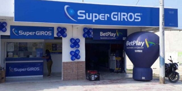 Alcaldía Distrital repudia presunto abuso de empleada de SúperGiros hacia adultos mayore