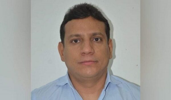 En un centro comercial, atacaron a cuchillo a exsecretario de Hacienda del Magdalena