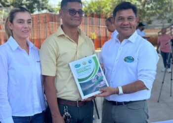 Corpamag entrega megavivero bioclimático a la Institución Educativa San Juan del Córdoba en Ciénaga, Magdalena