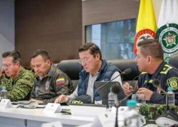 Más de 54 mil uniformados velan por la seguridad durante las consultas partidistas en todo el país