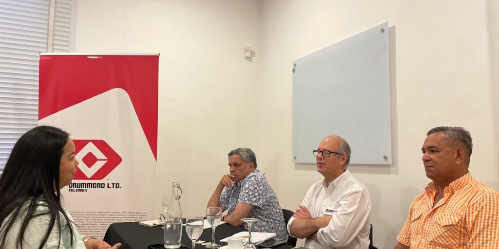 Liliana-Vanegas-Romero-nueva-beneficiaria-de-la-Beca-de-Comunicaciones-que-impulsa-el-talento-periodistico-2-1024×768