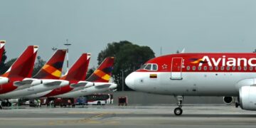 Avianca activa plan especial para usuarios afectados por la inmovilización de aviones A320