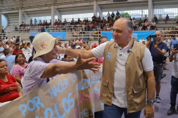 WhatsApp Image 2025-12-17 at 17.02.25