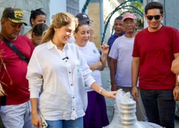 Gestora social Bleydis Pérez entregó donación al Centro de Bienestar al Anciano Sagrados Corazones de Jesús y María