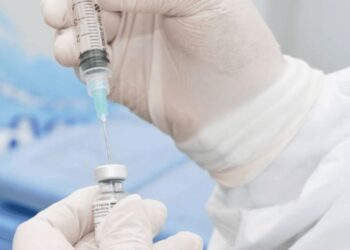 Bogotá impulsa vacunación este domingo con puntos habilitados en toda la ciudad