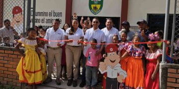 Drummond Ltd. inaugura salón comunal en Arenas Blancas, Cesar