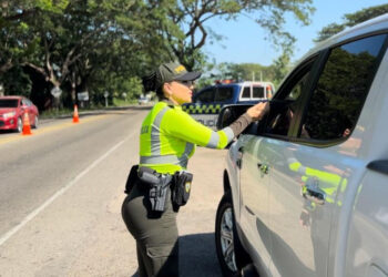 Policía de Tránsito refuerza nueve puestos de control en vías del Magdalena