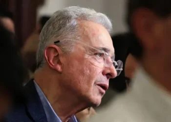 Uribe recusa a magistrados que investigan aportes a su campaña al Congreso de 2018