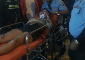 Venezolana resultó herida al ser arrollada en La Lucha