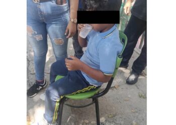 Cerca al ‘portal de las avenidas’ herido estudiante al accidentarse en moto