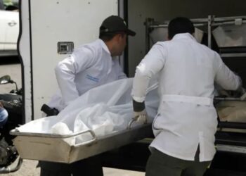 Encuentran sin vida a hombre en condición de calle en lote de Gaira