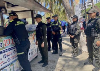 Policía identifica a cuatro presuntos extorsionistas en El Rodadero