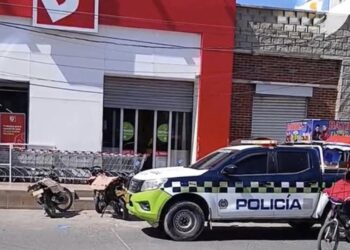 Delincuentes asaltaron tienda D1 en zona céntrica de Ciénaga