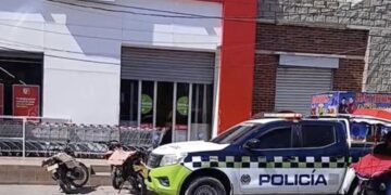 Delincuentes asaltaron tienda D1 en zona céntrica de Ciénaga