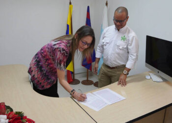SENA Magdalena y UNIR firman convenio para ampliar acceso a educación superior