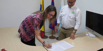 SENA Magdalena y UNIR firman convenio para ampliar acceso a educación superior