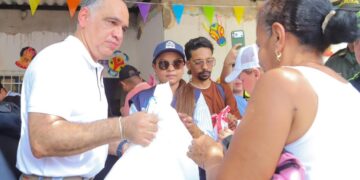 Alcaldía de Santa Marta lidera PMU y refuerza atención integral a más de 1.900 familias damnificadas por frente frío