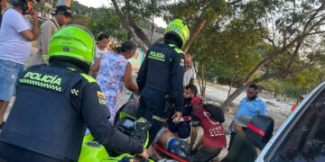 Intentó lanzarse contra una tractomula en Santa Marta y sobrevivió: autoridades investigan lo ocurrido