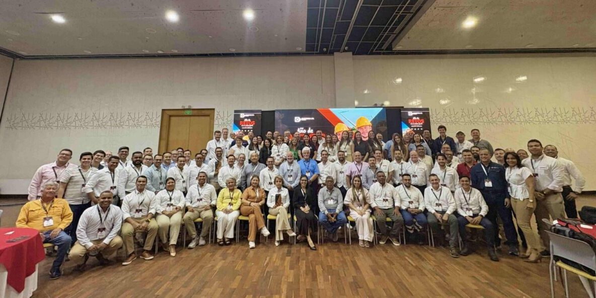 Drummond-Ltd.-realizo-la-Cumbre-de-Seguridad-Industrial-con-contratistas-Un-ano-de-retos-en-un-contexto-especial_-2-1-1536×758