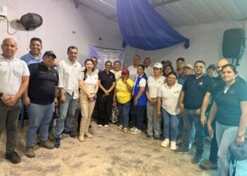 Campesinos de Sabanas de Ángel fortalecen el campo con jornada agroecológica del SENA