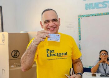 Autoridades instalaron la jornada electoral en Santa Marta y garantizaron seguridad durante las votaciones
