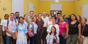 Gobierno de Carlos Pinedo fortalece la protección animal a través del diálogo y el trabajo conjunto con líderes animalistas