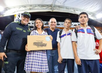 “Con Pinedo, sabemos que la transformación es una realidad”: comunidad del barrio ‘Luis Carlos Galán’ mostró su agradecimiento