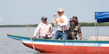 Corpamag conmemora el día de la tierra liberando 8 flamencos rosados en La Ciénaga Grande de Santa Marta