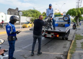 Primera caravana de movilidad ‘Vías bajo control’ dejó 48 motocicletas inmovilizadas en vías de Santa Marta