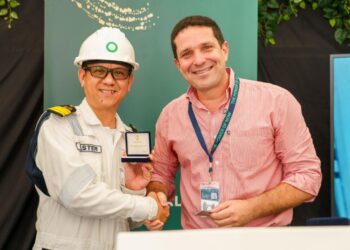 Santa Marta recibe al buque australiano “Green Pioneer”, referente mundial en materia de innovación marítima sostenible