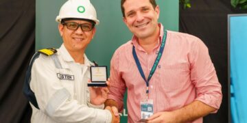 Santa Marta recibe al buque australiano “Green Pioneer”, referente mundial en materia de innovación marítima sostenible