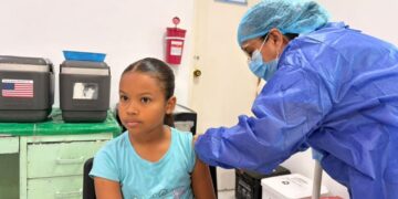 Santa Marta intensifica vacunación contra el dengue: Alcaldía hace un llamado a proteger a los niños