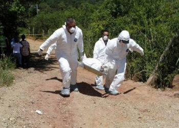 Viernes Santo de terror: hallan dos cuerpos acribillados y abandonados en zona rural de Nueva Granada