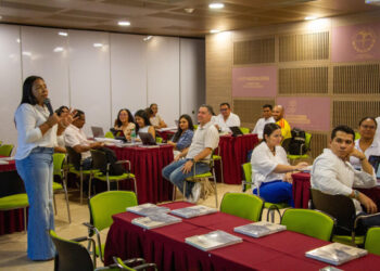 UNIMAGDALENA dialoga con graduados de Psicología sobre el futuro de la formación