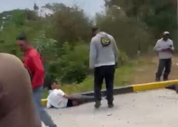 Cinco heridos dejó violento choque entre motocicletas en la Ruta del Sol