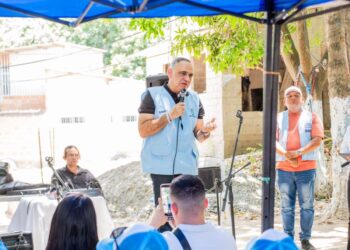 Alcaldía impulsa cursos de formación en construcción de placa huella en Altos de Masinga