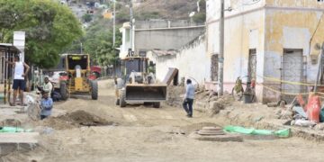 Avanza la pavimentación de la carrera 11 en Santa Marta con obras de acueducto y alcantarillado