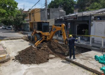 Gobierno de Carlos Pinedo avanza en la recuperación integral de la malla vial