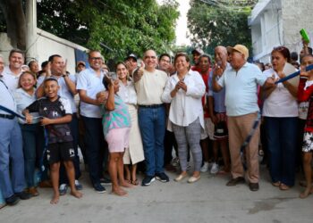 Alcaldía entrega tres nuevas vías pavimentadas en La Coquera y Villa Berlín