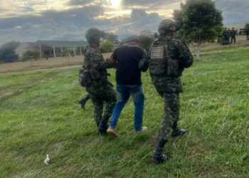 Capturan a presuntos responsables de difundir panfletos que paralizaron el comercio en Fundación