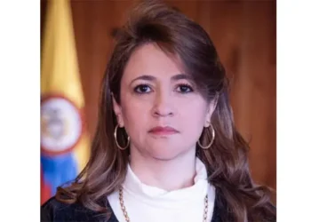 Avanza investigación contra Benedetti por ataques a magistrada