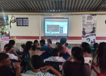 Cine, aprendizaje y conciencia ambiental: así disfrutaron niños de la vereda Mosquito una jornada especial