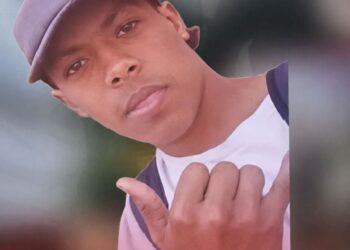 Joven venezolano murió tras caer de un árbol cuando recolectaba mangos en Gaira