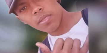 Joven venezolano murió tras caer de un árbol cuando recolectaba mangos en Gaira