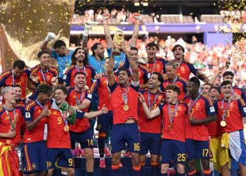 España celebra su segunda estrella: derrota a Argentina en una final inolvidable