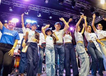 Fiesta del Mar 2026 llegó a los barrios: música, emprendimiento y cultura marcaron el inicio de la celebración