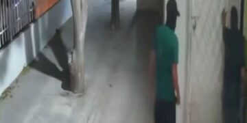 Roban cerca de $60 millones en una vivienda de Santa Marta; delincuentes armados huyeron antes de la llegada de la Policía